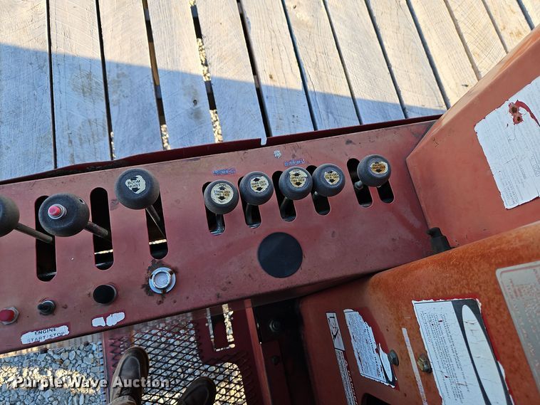 image for item EI8637 2002 Sterling L7500 crane truck