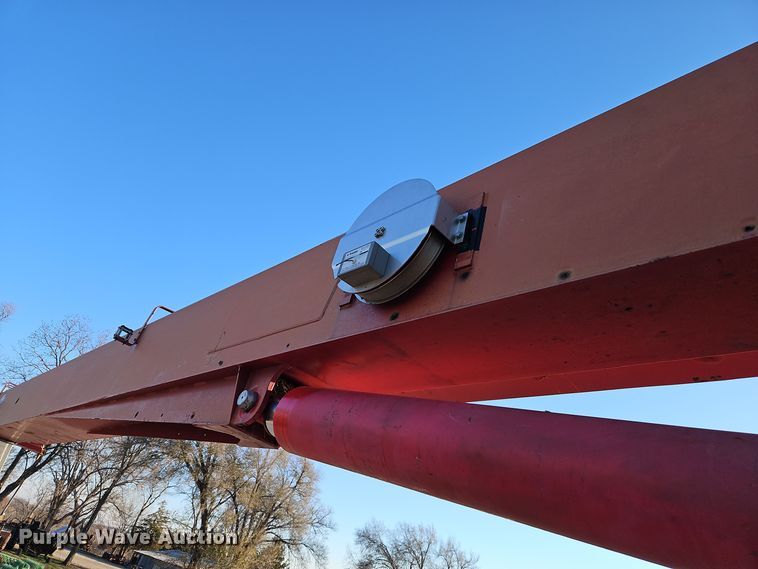 image for item EI8637 2002 Sterling L7500 crane truck