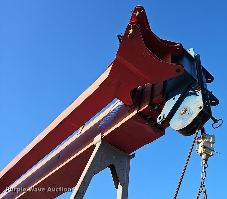 image for item EI8637 2002 Sterling L7500 crane truck