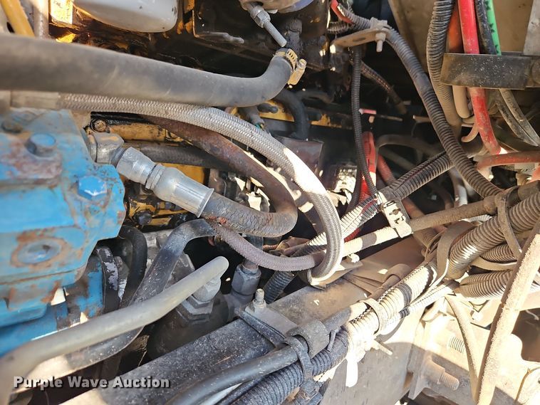 image for item EI8637 2002 Sterling L7500 crane truck