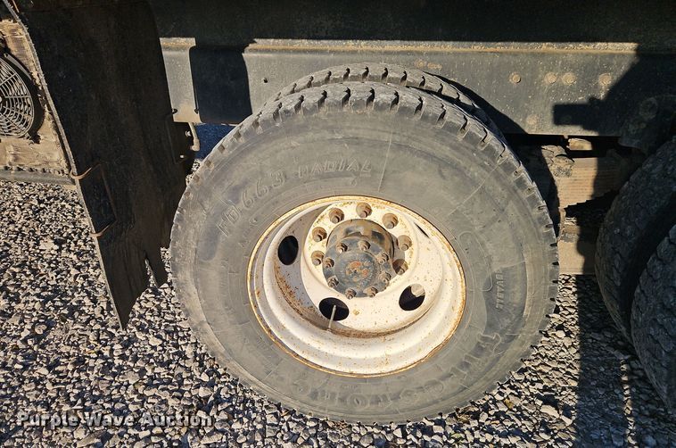 image for item EI8637 2002 Sterling L7500 crane truck