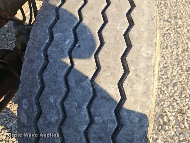 image for item EI8637 2002 Sterling L7500 crane truck