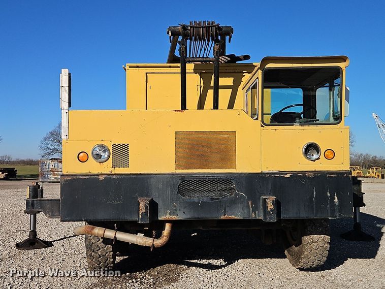 image for item EI8638 Lima 700-TC crane