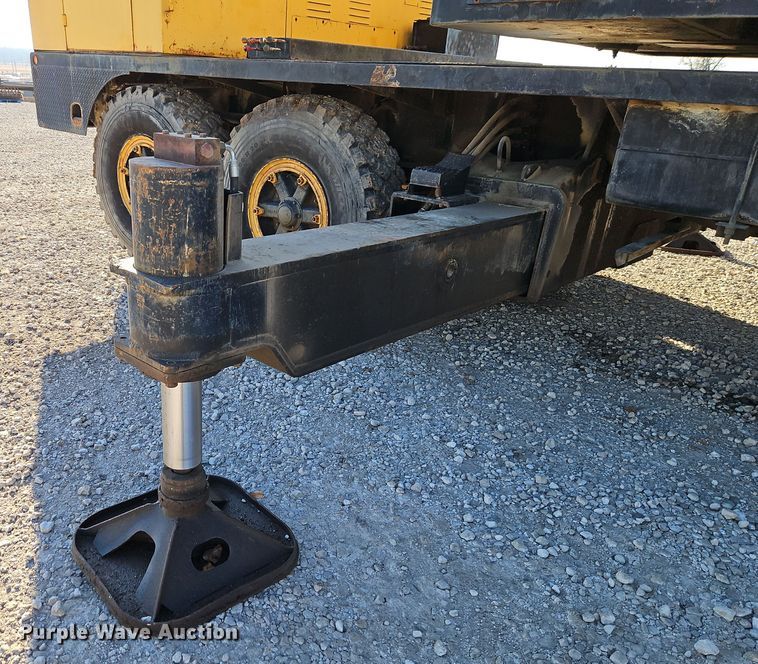 image for item EI8638 Lima 700-TC crane