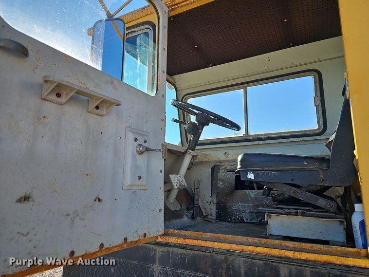 image for item EI8638 Lima 700-TC crane