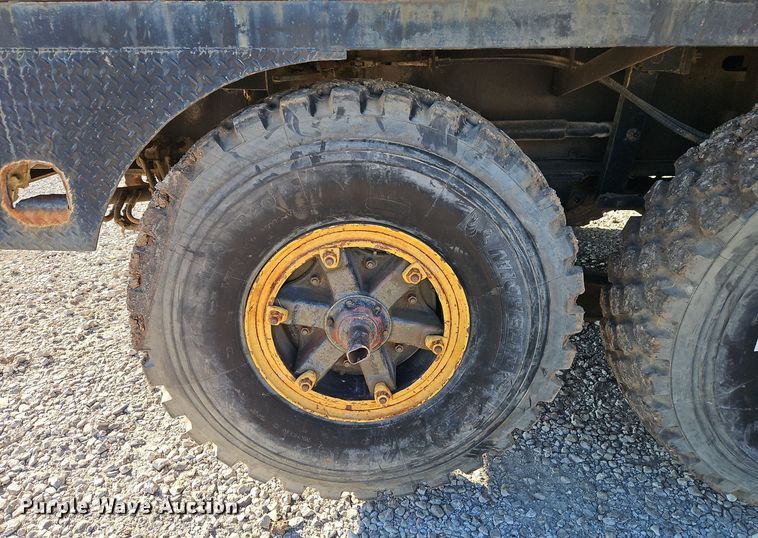 image for item EI8638 Lima 700-TC crane