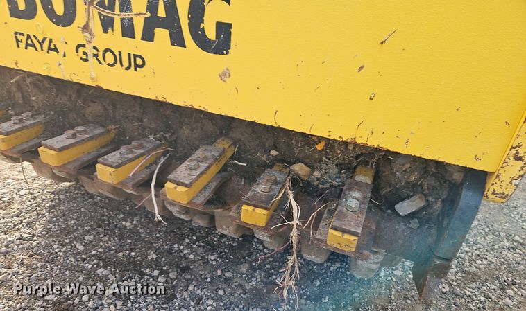 image for item EI8693 2018 Bomag BW213-DH5 single drum vibratory roller