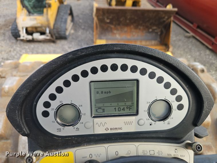 image for item EI8693 2018 Bomag BW213-DH5 single drum vibratory roller