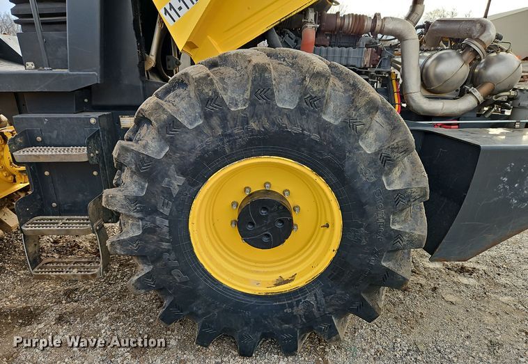 image for item EI8693 2018 Bomag BW213-DH5 single drum vibratory roller