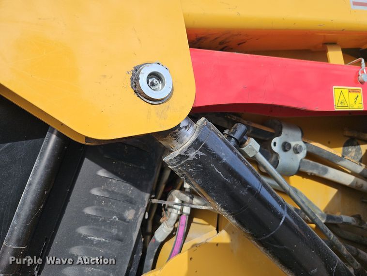 image for item EI8694 2022 Caterpillar 299D3 tracked skid steer loader