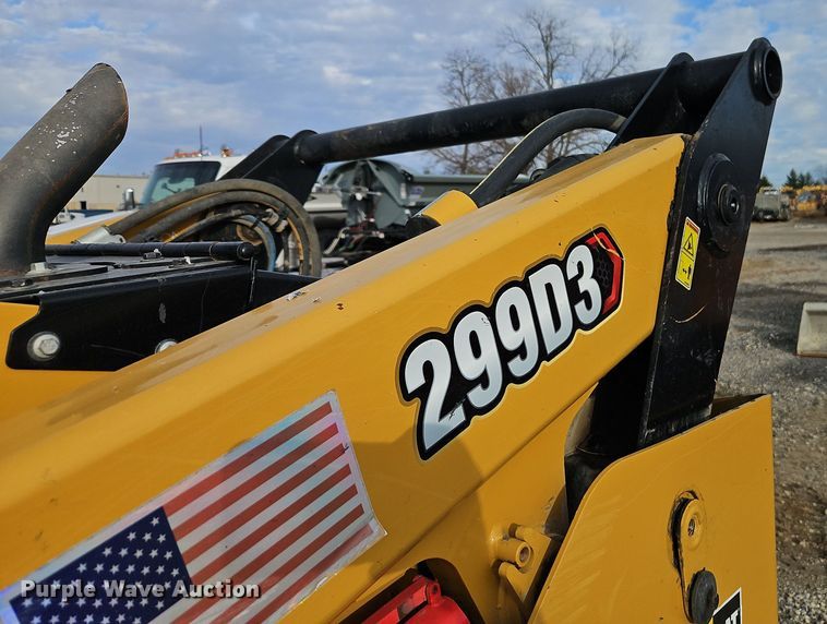 image for item EI8694 2022 Caterpillar 299D3 tracked skid steer loader
