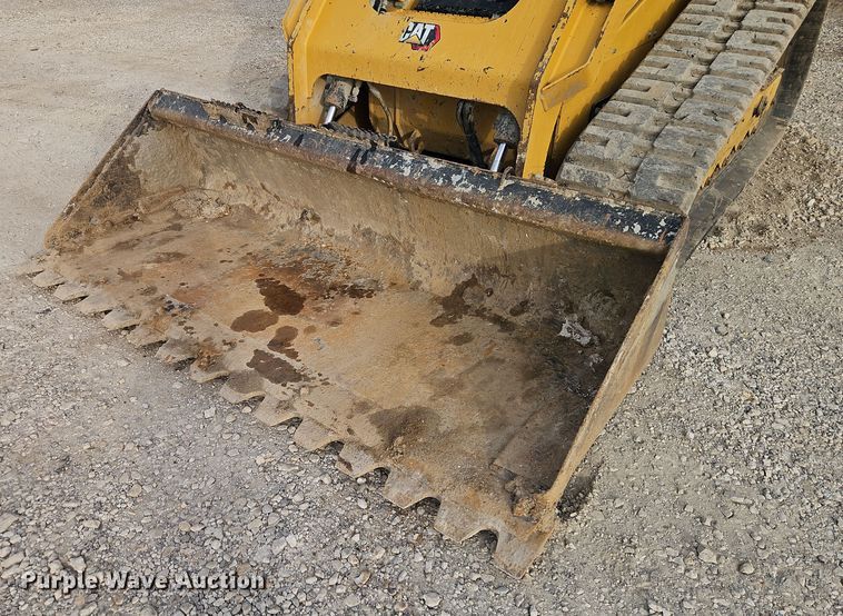 image for item EI8694 2022 Caterpillar 299D3 tracked skid steer loader