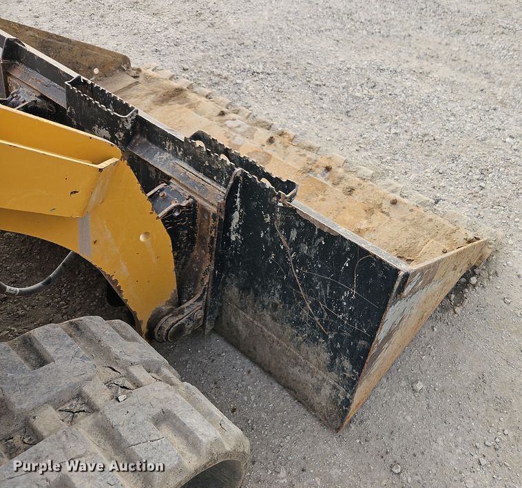 image for item EI8694 2022 Caterpillar 299D3 tracked skid steer loader