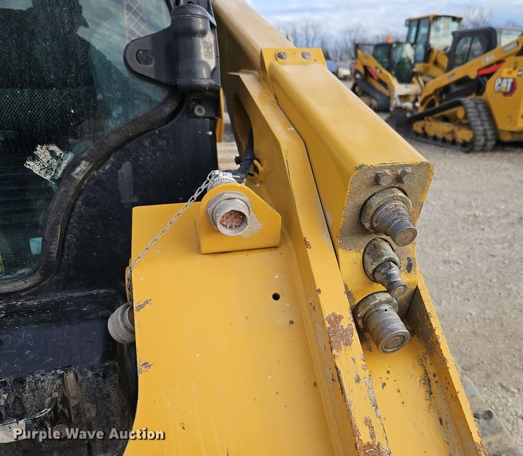 image for item EI8694 2022 Caterpillar 299D3 tracked skid steer loader