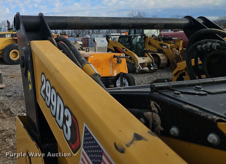 image for item EI8694 2022 Caterpillar 299D3 tracked skid steer loader