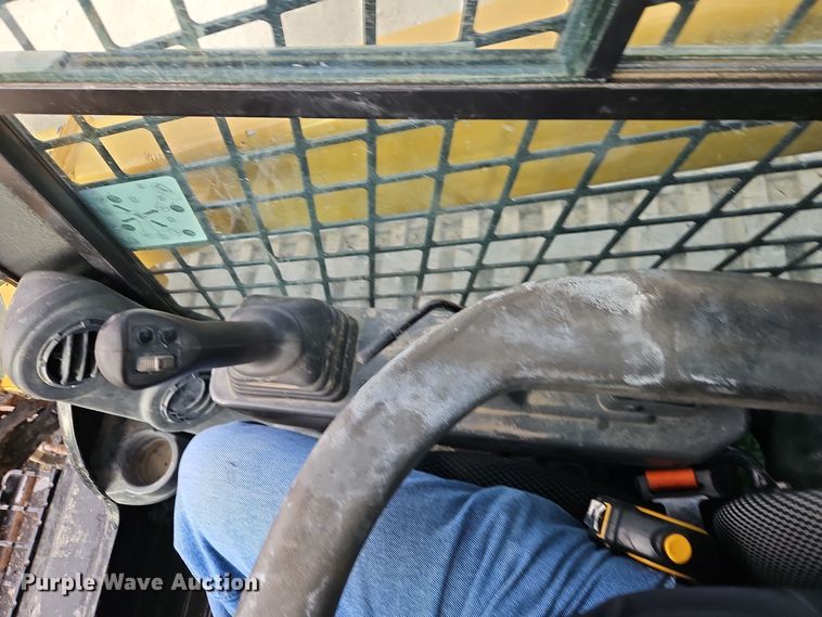 image for item EI8694 2022 Caterpillar 299D3 tracked skid steer loader