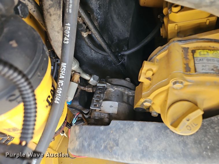 image for item EI8694 2022 Caterpillar 299D3 tracked skid steer loader