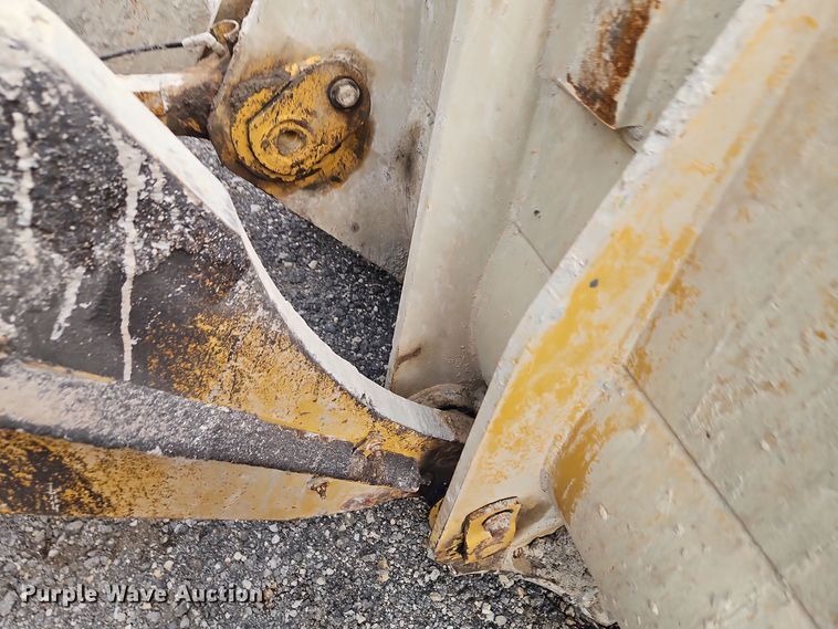 image for item EI8695 Caterpillar 972G wheel loader