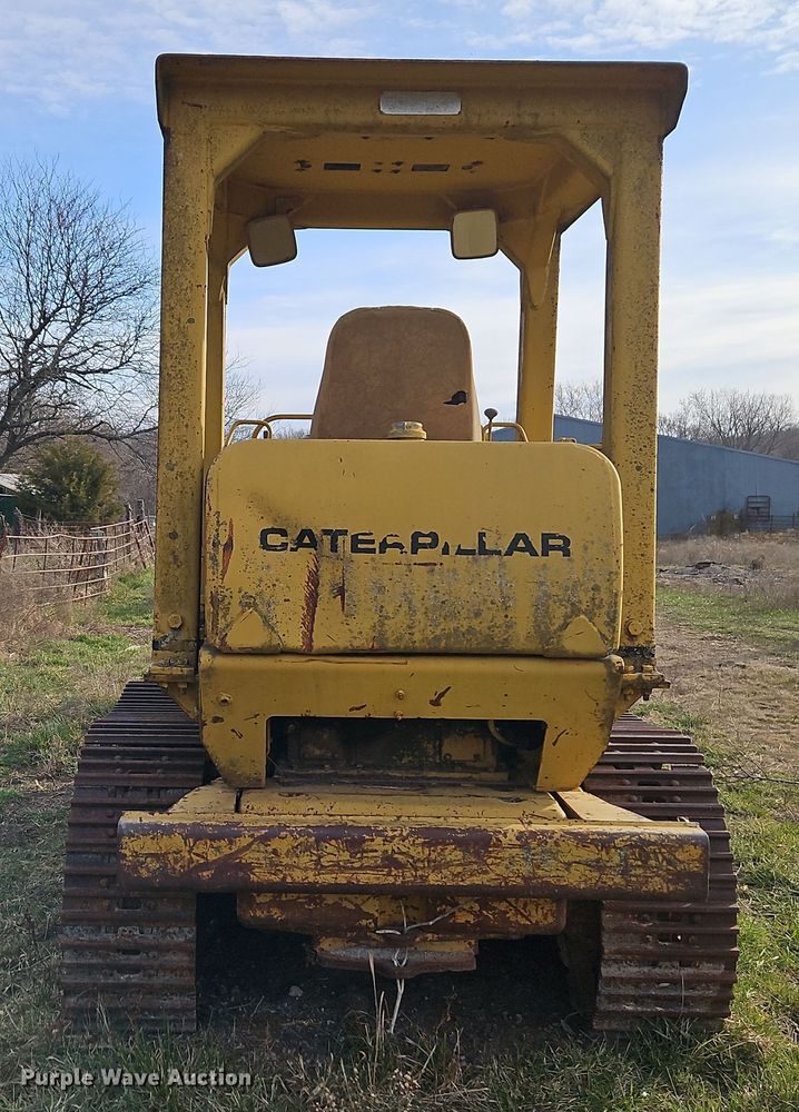 image for item EI8714 Caterpillar 951C track loader