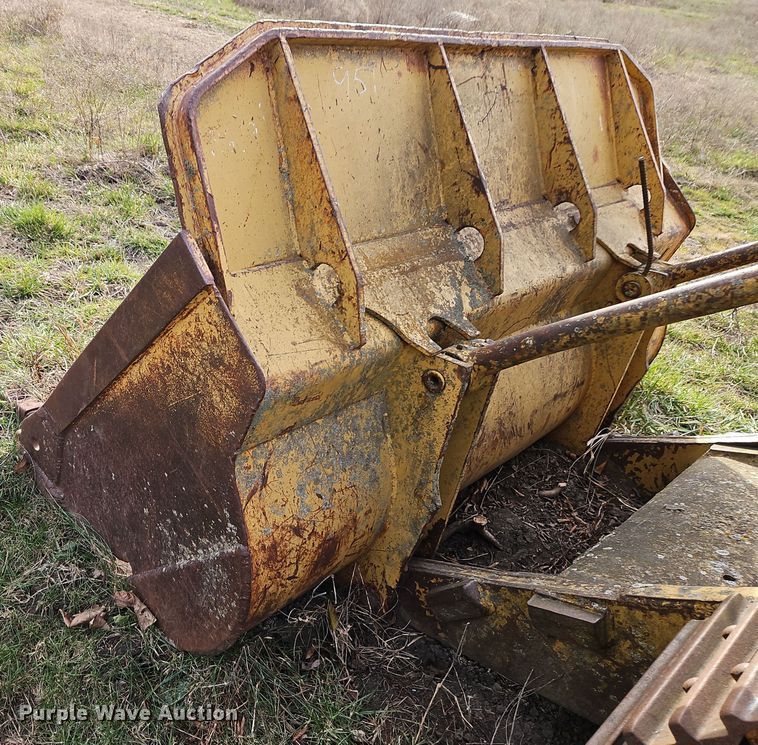 image for item EI8714 Caterpillar 951C track loader