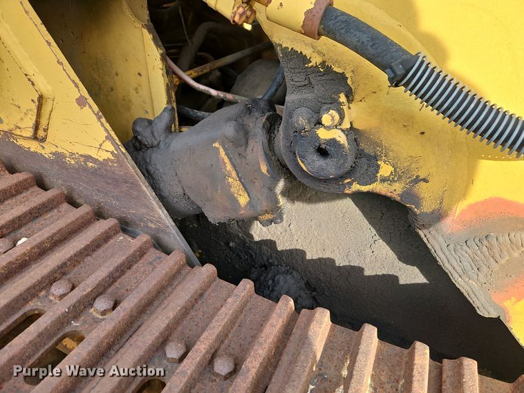 image for item EI8714 Caterpillar 951C track loader