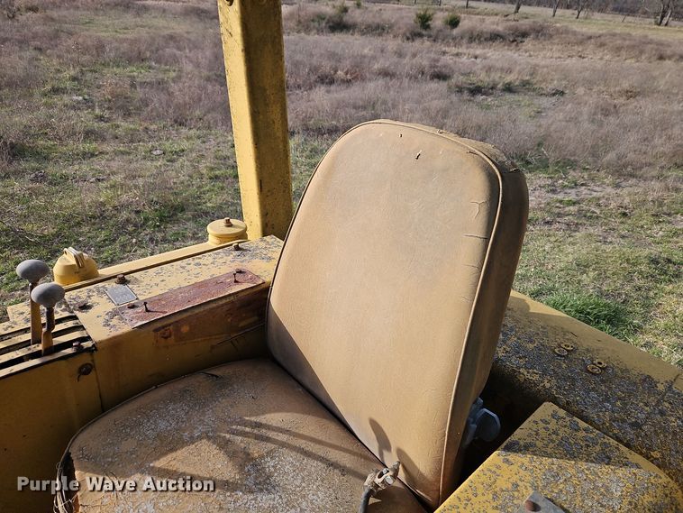 image for item EI8714 Caterpillar 951C track loader