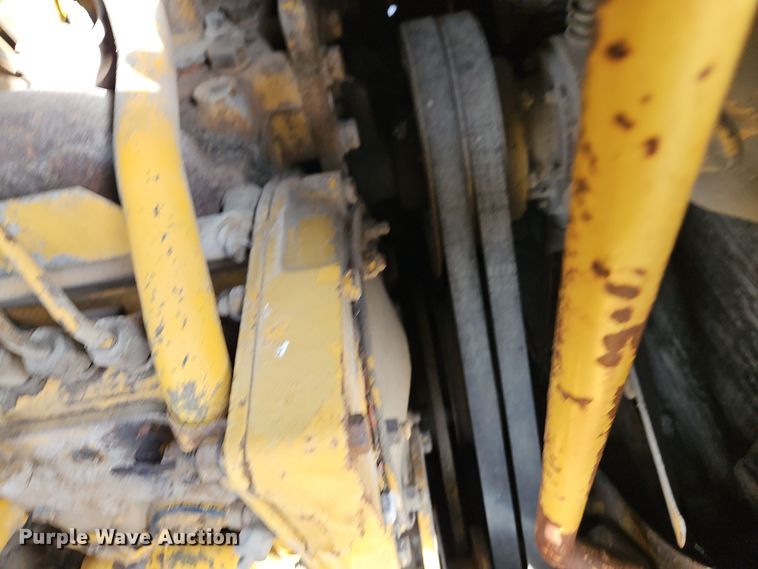 image for item EI8714 Caterpillar 951C track loader