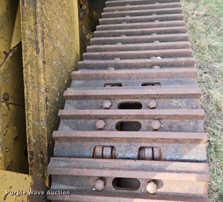 image for item EI8714 Caterpillar 951C track loader