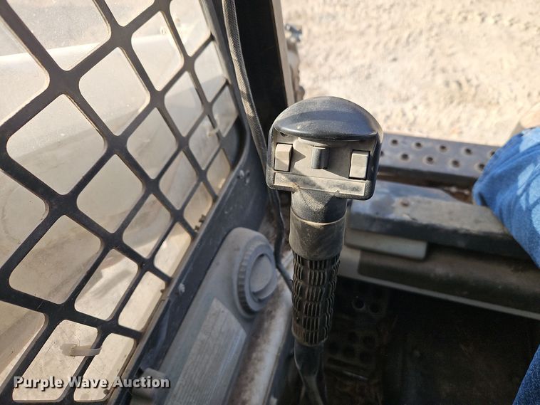 image for item EI8718 2003 Bobcat S185 skid steer loader