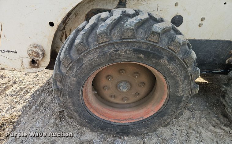 image for item EI8718 2003 Bobcat S185 skid steer loader