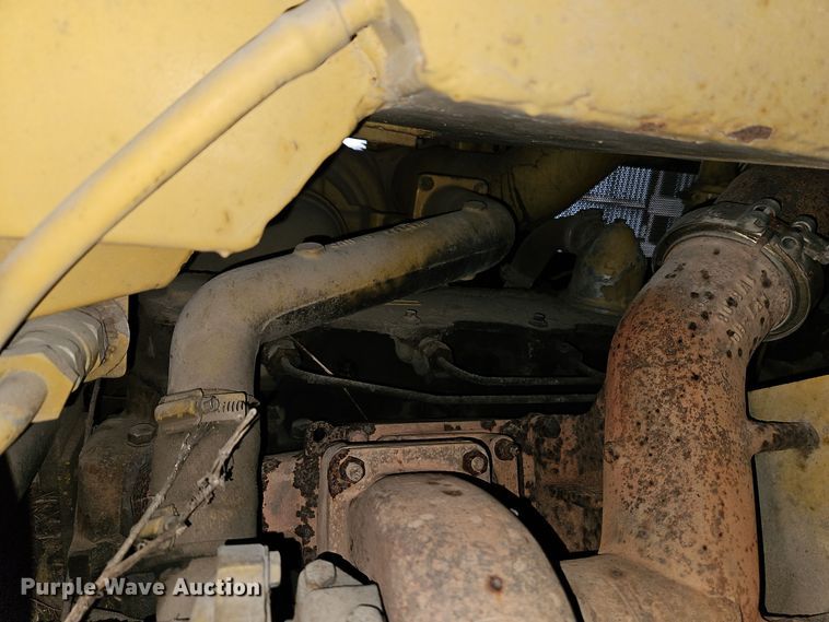 image for item EI8723 1989 Caterpillar 953 track loader