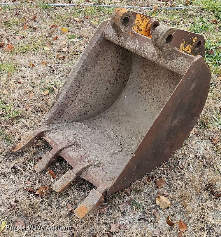 image for item EI8726 Backhoe bucket