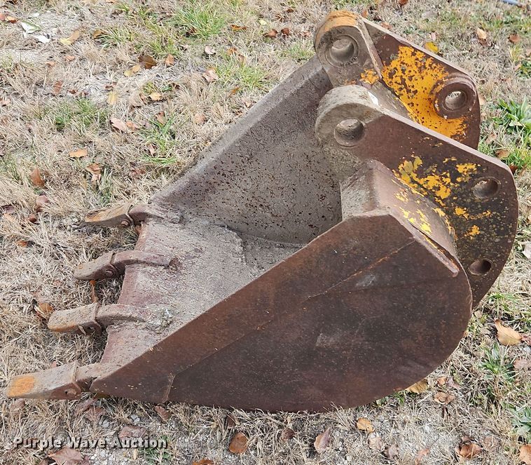image for item EI8726 Backhoe bucket