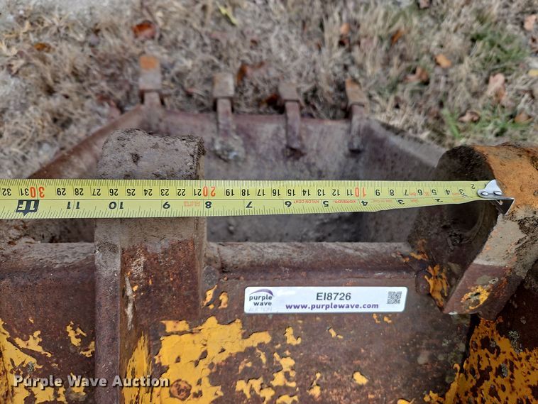 image for item EI8726 Backhoe bucket