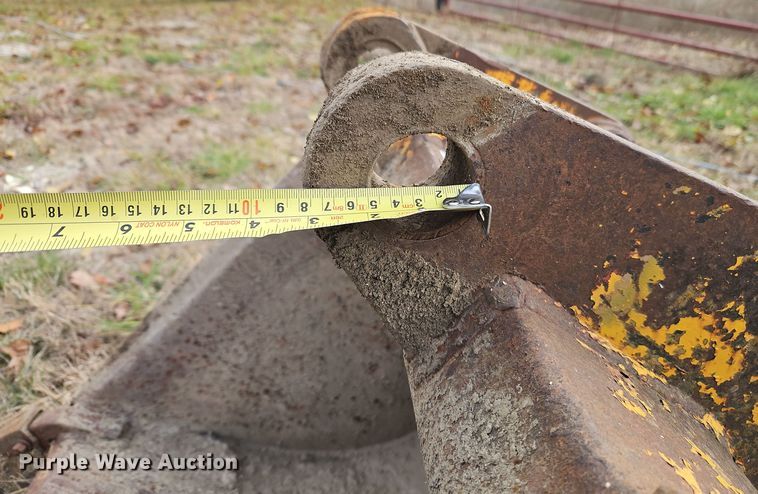 image for item EI8726 Backhoe bucket