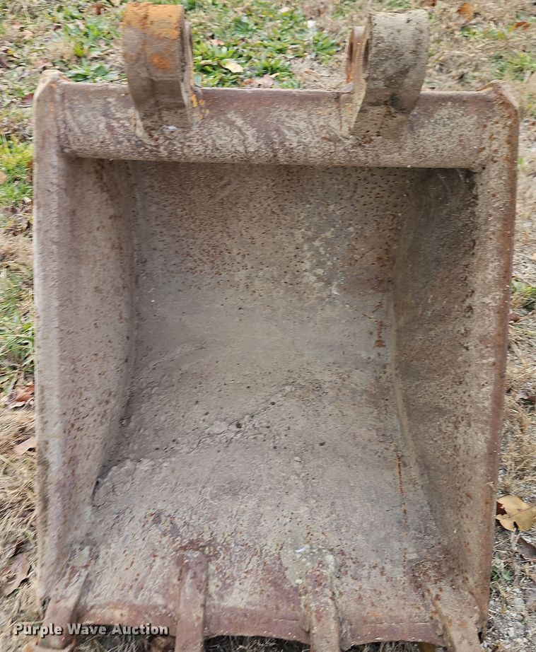 image for item EI8726 Backhoe bucket