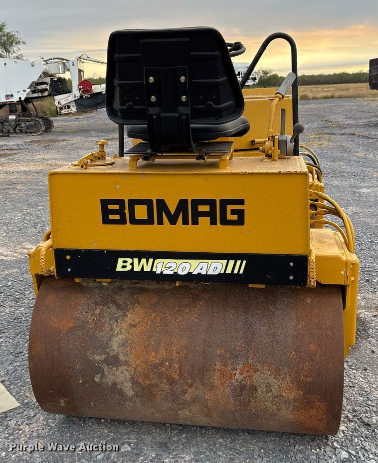 image for item EJ3267 Bomag BW120AD double drum vibratory roller