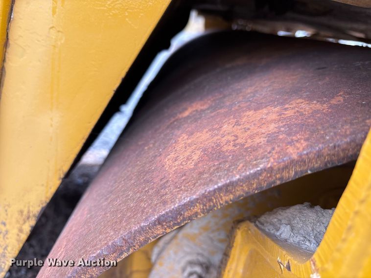 image for item EJ3267 Bomag BW120AD double drum vibratory roller