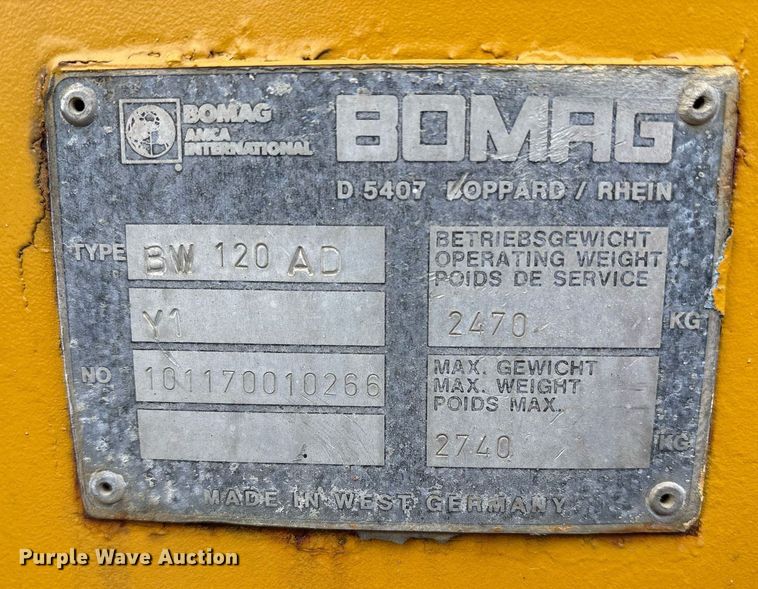 image for item EJ3267 Bomag BW120AD double drum vibratory roller