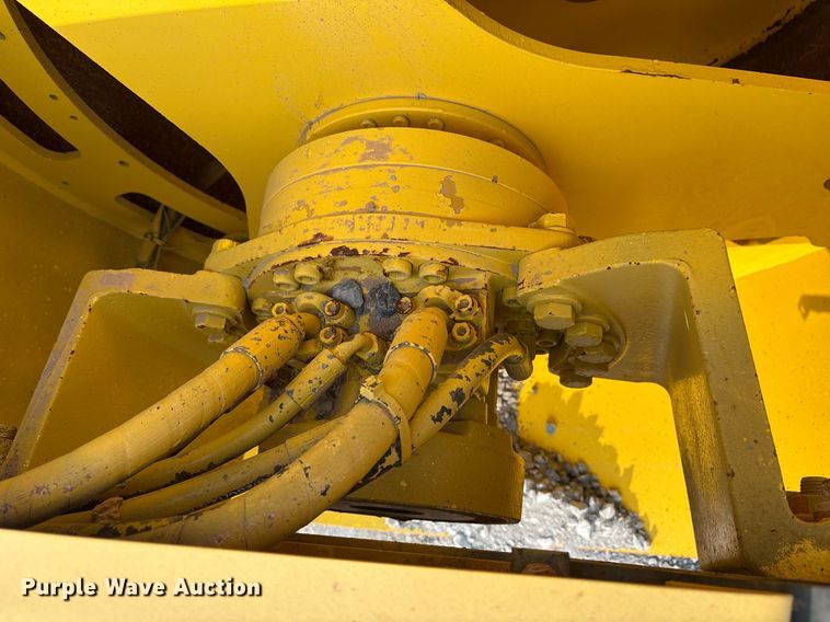 image for item EJ3268 Bomag BW284AD double drum vibratory roller