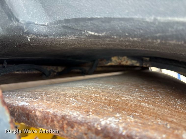 image for item EJ3268 Bomag BW284AD double drum vibratory roller