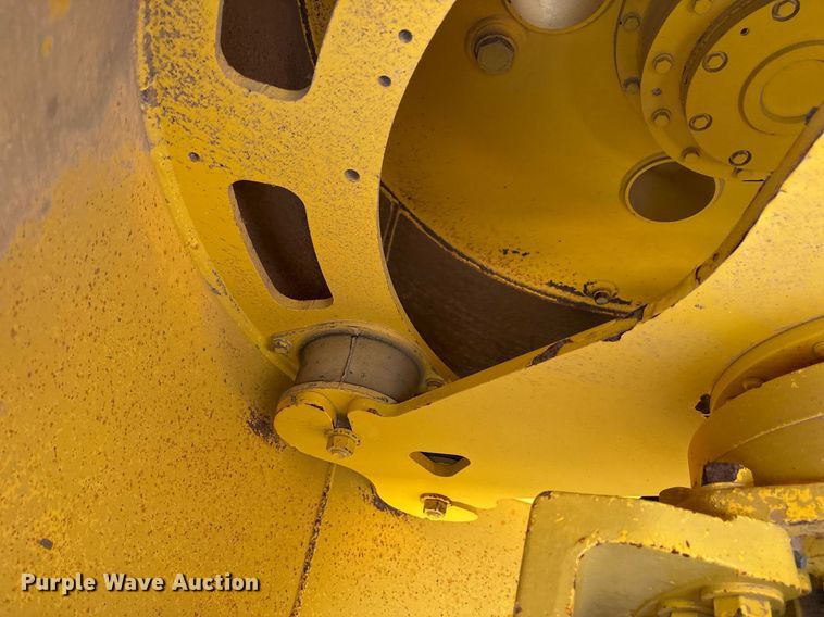 image for item EJ3268 Bomag BW284AD double drum vibratory roller