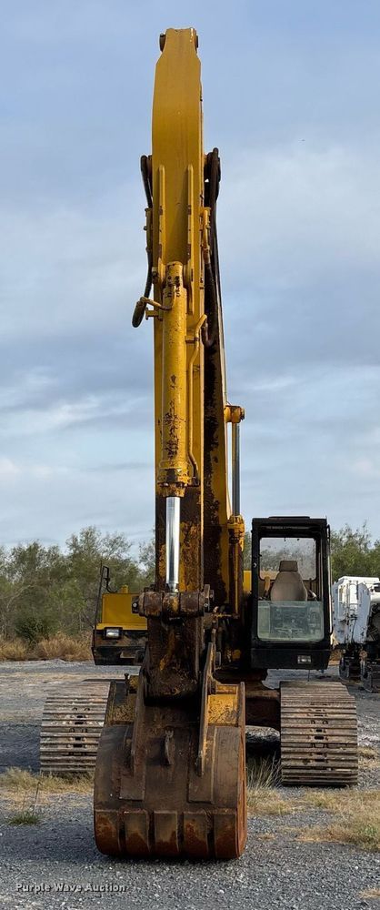 image for item EJ3269 Kobelco MD320BLC excavator
