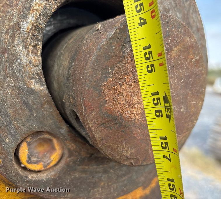 image for item EJ3269 Kobelco MD320BLC excavator