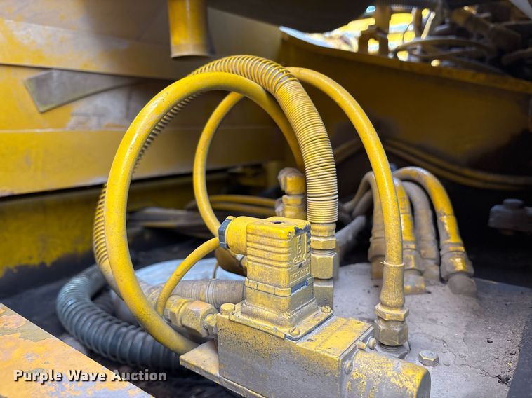 image for item EJ3269 Kobelco MD320BLC excavator