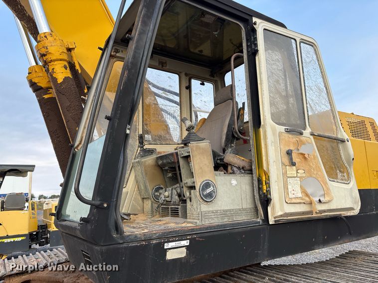 image for item EJ3269 Kobelco MD320BLC excavator