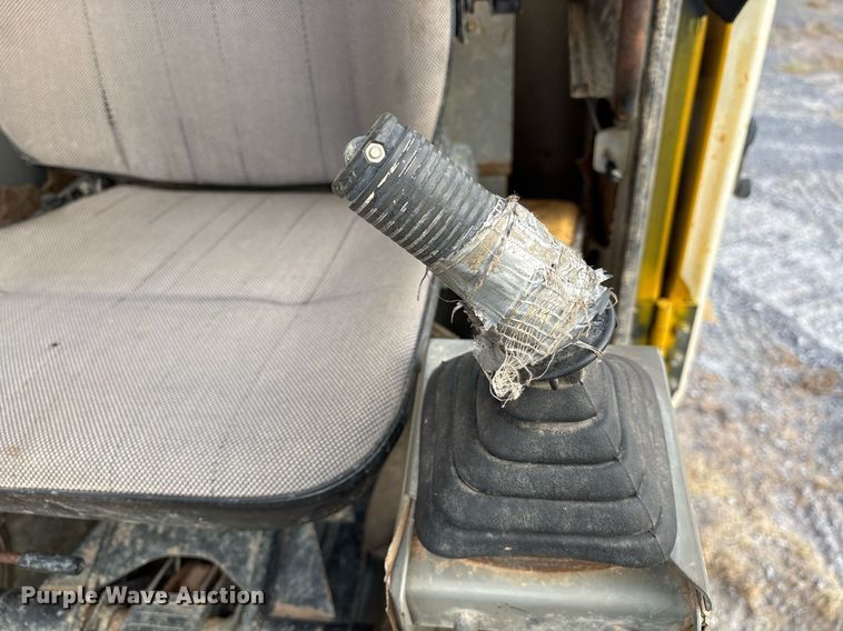 image for item EJ3269 Kobelco MD320BLC excavator