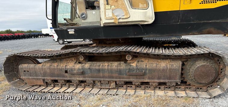 image for item EJ3269 Kobelco MD320BLC excavator