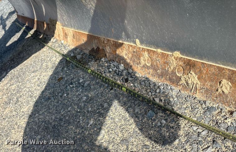 image for item EJ3271 1984 John Deere 770A motor grader