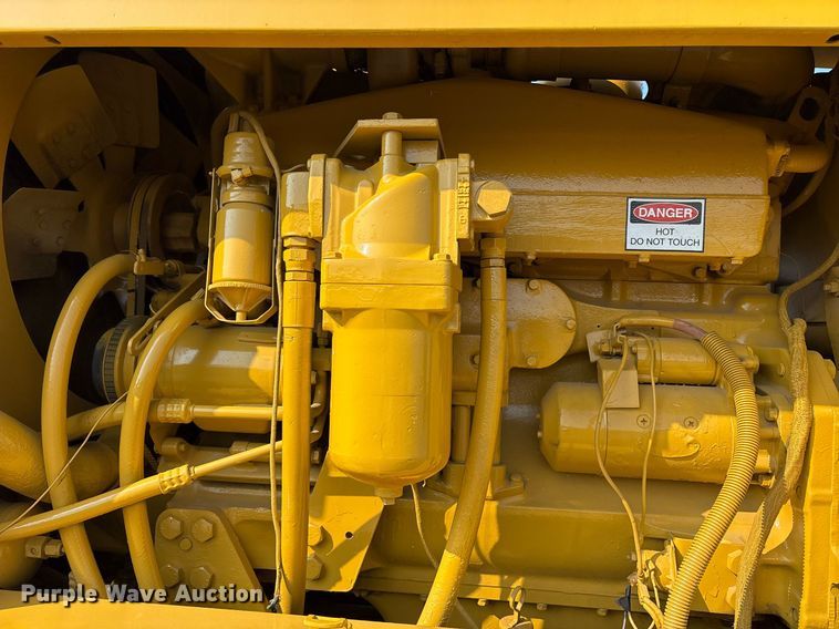 image for item EJ3271 1984 John Deere 770A motor grader